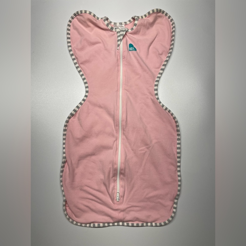 Love to dream pink swaddle small